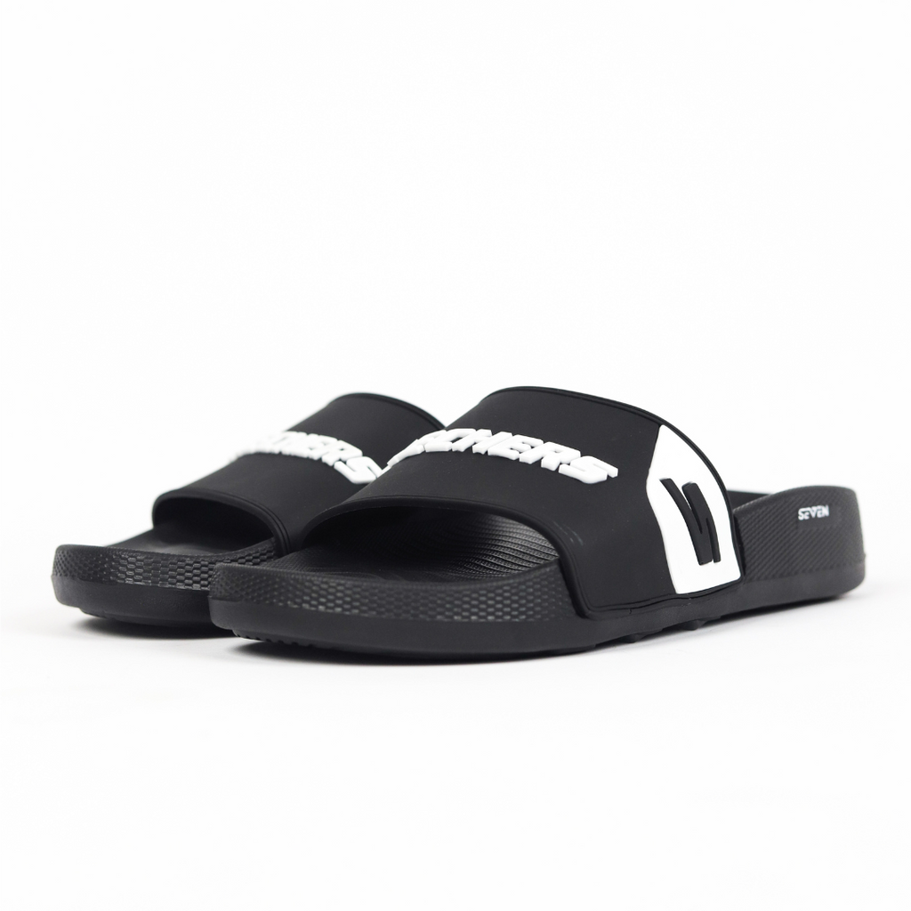 LIVV Classic Skechers Slides