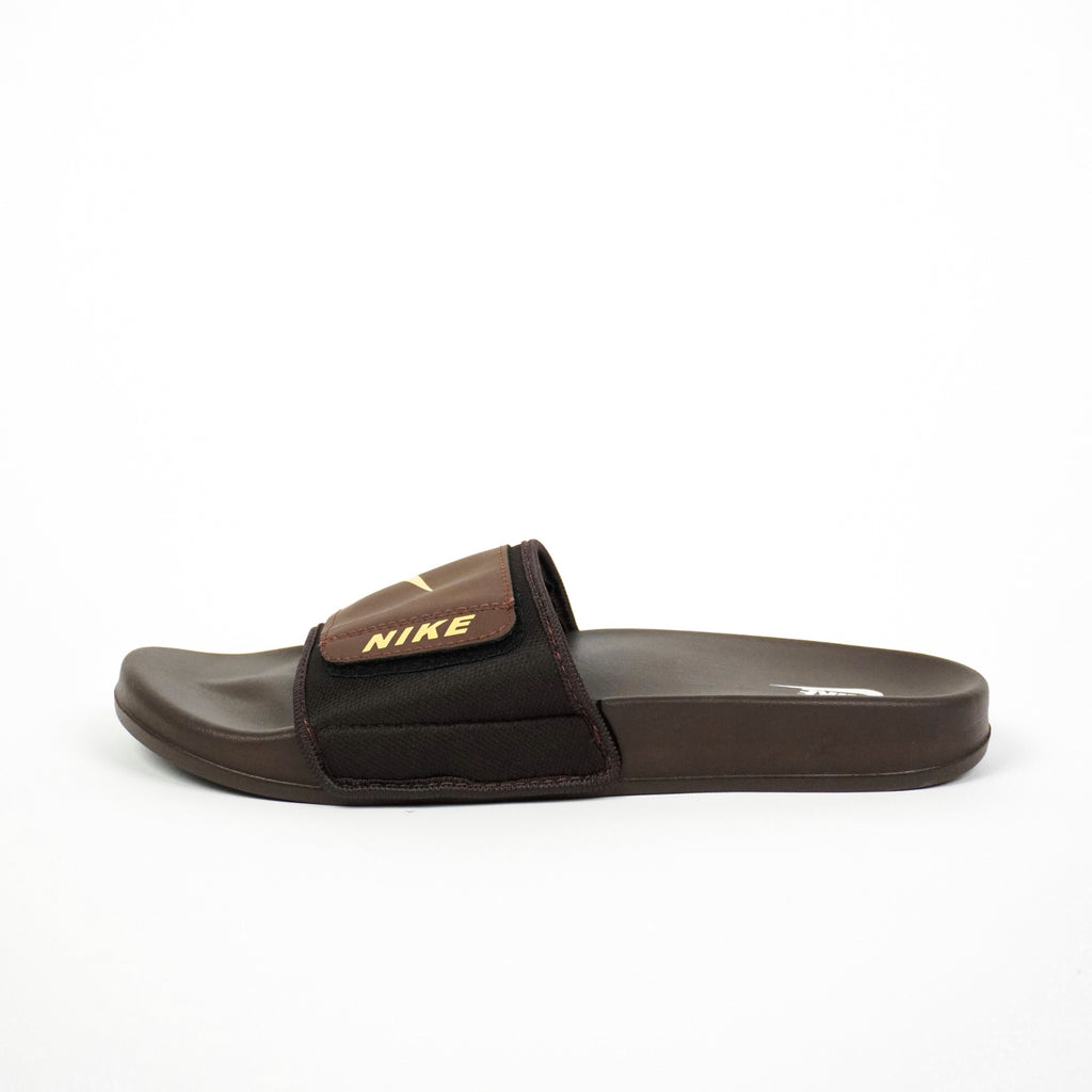 LIVV NIKE OFFSET SLIDES